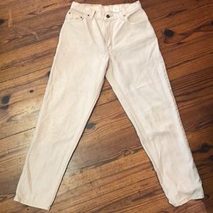 Rare Levi’s vintage 550 cream colored jean. 6p.